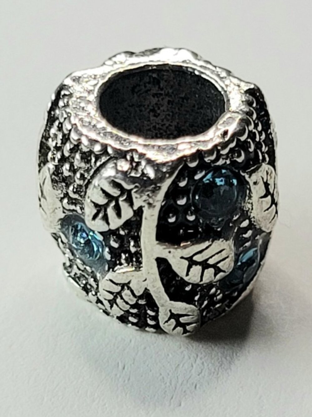 New Pandora Style Blue Rhinestones and Silver Color Chunky Leaf Individual Charm - Picture 4 of 6